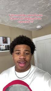 Daniel Cesar's Instagram, Twitter & Facebook