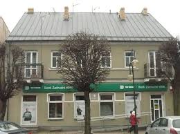 87 643 00 00 500 100 375 p.zlotkowski@notariat. Plik 16 Rynek Zygmunta Augusta In Augustow Jpg Wikipedia Wolna Encyklopedia