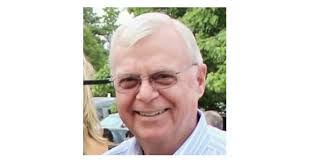 Dennis Bullock's Instagram, Twitter & Facebook