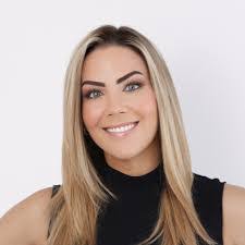 Sasha Hernandez's Instagram, Twitter & Facebook