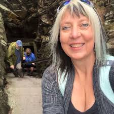 Paris Airbnb for 4 ladies, late spring/summer