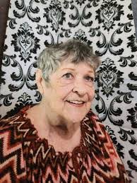 Beverly Brinkley's Instagram, Twitter & Facebook