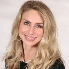 Shannon Kelley's Instagram, Twitter & Facebook