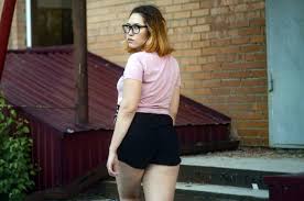 как убрать растяжки на грудях у подростков в домашних условиях Ne Tolko U Molodyh Mam Otkuda U Podrostkov Poyavlyayutsya Rastyazhki Zdorove Rebenka Zdorove Argumenty I Fakty