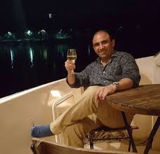 Major is a military rank of commissioned officer, with corresponding ranks existing in many military forces. Syn0fbfx2ubwym