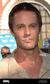 Raising hope hi-res stock photography and images