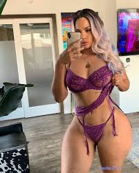 Amirah Dyme Bikini Showcase - Stunning Footage