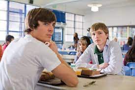 I wouldn't mind having him as my boyfriend! Still Of Zac Efron And Sterling Knight In 17 Again 2009 Zack Personnage