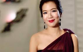 Sign up for our newsletter and be the first to discover our new collections and latest trends. Rui En Clarifies That She Actually Said Do You Know Who I Am I Live Upstairs And Won T Run Coconuts Singapore