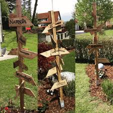 Wegweiser Holz Fantasy Dekoration Deko Fantasy