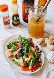 Cook and stir for 2 minutes or until thickened. All Purpose Chinese White Sauce The Woks Of Life