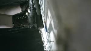 精品厕拍】魔手外购CP女神高颜值系列《喝多了的小妹）胆汁都快吐出来了-1