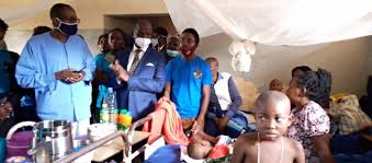 Sud Kivu Le Depute Olive Mudekereza Paye La Facture De Plus De Dix Malades A L Hopital Docteur Rau De Ciriri Mama Radio 96 6mhz