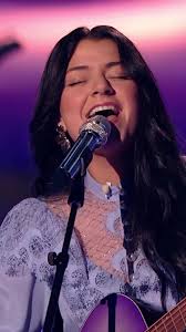 We’re still not over @mia matthews incredible performance of @Lainey  Wilson’s #wildflowersandwildhorses