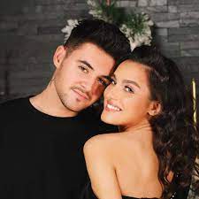 Mario fresh si alexia eram dezvaluie cati copii isi dorescselly show. Mario Fresh È™i Alexia Eram Pe Punctul De A Se DespÄƒrÈ›i Chiar Artistul A Recunoscut Este AdevÄƒrat Foto