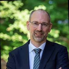 Gregory Andries's Instagram, Twitter & Facebook