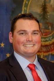 Chris Mattos's Instagram, Twitter & Facebook