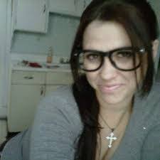 Erin Kaman's Instagram, Twitter & Facebook