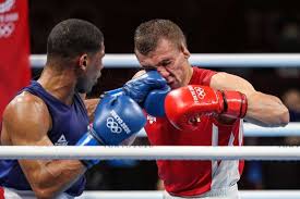 Primeiros resultados do brasileiro de boxe masculino e feminino, de várias categorias, são conhecidos após confrontos iniciaram na tarde deste domingo as emoções do 16º campeonato brasileiro feminino elite, do 3º campeonato brasileiro feminino juvenil e do 11º campeonato brasileiro masculino cadete. F747yvowdmi4bm