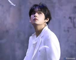It was released on december 25, 2020. Bts V Union S Tweet Btsv S Snow Flower Released On Christmas Day Of Last Year Has Surpassed 20 31 Million Views On Youtube Showing Off Its Continued Popularity After Its Release
