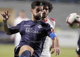نجا نادي الزمالك من الهزيمة أمام ضيفه بيراميدز في الوقت القاتل من زمن المباراة التي جمعتهما مساء يوم الأحد، وذلك ضمن منافسات الجولة الـ19 من الدوري المصري الممتاز لكرة القدم. Ø¨Ø§Ù„ØªØ®ØµØµ Ø¹Ø¨Ø¯Ø§Ù„Ù„Ù‡ Ø§Ù„Ø³Ø¹ÙŠØ¯ ÙŠÙ‡Ø² Ø´Ø¨Ø§Ùƒ Ø§Ù„Ø²Ù…Ø§Ù„Ùƒ Ù„Ù„Ù…Ø±Ø© Ø§Ù„Ø³Ø§Ø¨Ø¹Ø© Ø¨Ù‚Ù…ÙŠØµ 3 Ø£Ù†Ø¯ÙŠØ© Ø§Ù„Ù…ØµØ±ÙŠ Ø§Ù„ÙŠÙˆÙ…