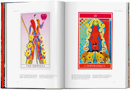 Then you should choose 10 cards from the deck below and consult the free interpretation about your choice. Tarot Divine Decks Taschen Books
