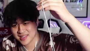 Laci ♡ (@laci.young) 正在直播- TikTok 直播