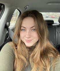 Mackenzie Garcia's Instagram, Twitter & Facebook