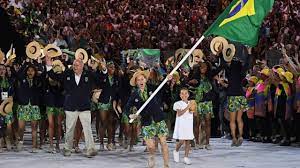 Sigue con marca las últimas noticias de los juegos olímpicos de tokio 2020 que se celebraran del 24 de julio al 9 de agosto. Quem Ja Foi Porta Bandeira Do Brasil Nas Aberturas Dos Jogos Olimpicos