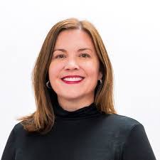 Tracy Graf's Instagram, Twitter & Facebook