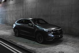 Take A Closer Look At The Super Luxe Mercedes Benz Eqc 400 4matic In 2020 Mercedes Benz Benz Mercedes