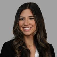 Lindsey Hood's Instagram, Twitter & Facebook