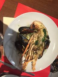 Les Mega Profiteroles Miam Miam Picture Of Le Capriccio Marseille Tripadvisor