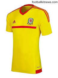 Available in over 500 stores across the country, it's the perfect gift. Wales Adidas Retro Football Shirt Shop Clothing Shoes Online