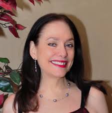 Susan Loring's Instagram, Twitter & Facebook