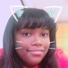 Summer Pryor's Instagram, Twitter & Facebook