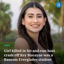 Amanda Adler's Instagram, Twitter & Facebook