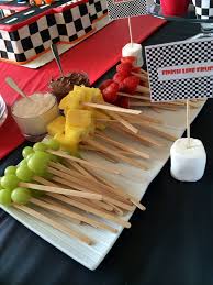 Finish Line Fruit I Did Red Yellow And Green Fruit Like Stop Lights I Made Nutella And Greek Yogurt Dip Hot Wheels Party Strawberry Yogurt Greek Yogurt Dips