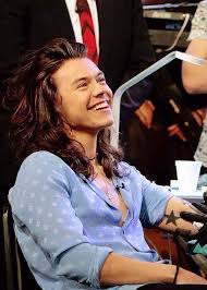 Harry Styles Late Late Tattoo In 2020 Harry Styles Long Hair Harry Styles Hair Harry Styles Pictures