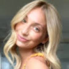 Carol Nastasi's Instagram, Twitter & Facebook