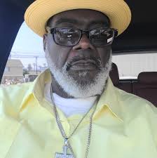 Monday night game leaders and predictions