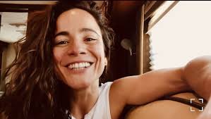 Alice Braga