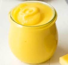 La Creme D Ananas Minute Est Une Creme A Base D Oeufs Jus D Ananas Sucre Amidon De Mais Et Beurre Facile Et Rapide A Pre En 2020 Creme De Fruit Jus D Ananas Ananas