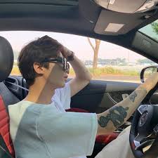Kk Ulzzangs On Instagram How Is Car In Your Language Asianboy Ulzzang Ulzzangb Cute Korean Boys Korean Boys Ulzzang Cute Asian Guys