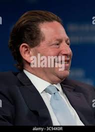 Activision Blizzard CEO Bobby Kotick leaves the Phillip Burton Federal  Building and U.S. Courthouse in San Francisco