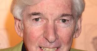 The day the late Tom O'Connor walked off with a fireplace as payment for  Leicestershire comedy gig