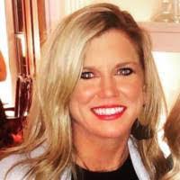 Lori Shelton's Instagram, Twitter & Facebook