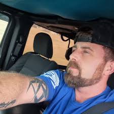 What could be causing electrical issues with a 2021 Auto Car Mcneilus ZR  body?