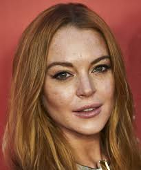 Lindsay Lohan Converting Islam Social Media Break