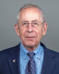 Nobel laureate gives virtual lecture to faculty of science